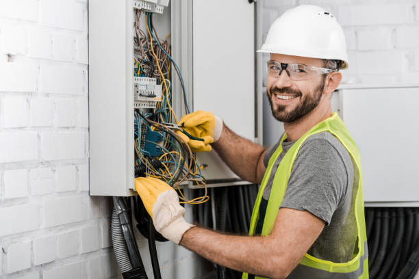 Best Emergency Electrical Repair  in Russellville, AR